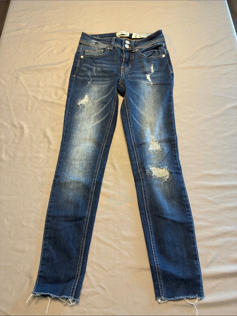 Indigo Rein Women's Ripped Skinny Jeans in Dark Blue Wash